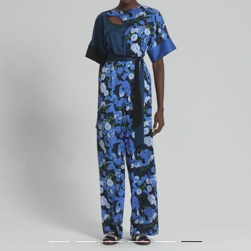 DVF Jumpsuit - Picture 7 of 8
